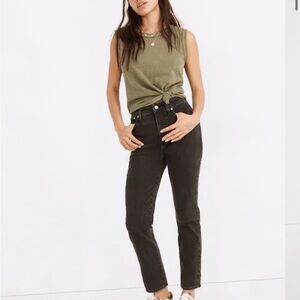 Madewell Women’s Curvy Perfect Vintage Black Jeans